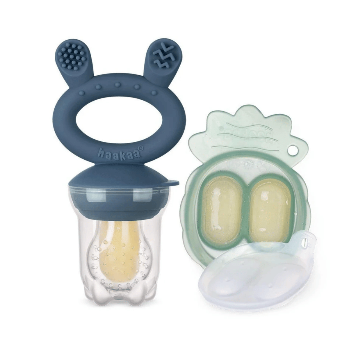This Steel Blue Haakaa Fresh Food Feeder Mini Combo safely introduces new flavours, soothes teething gums, and prevents choking with frozen food portions.