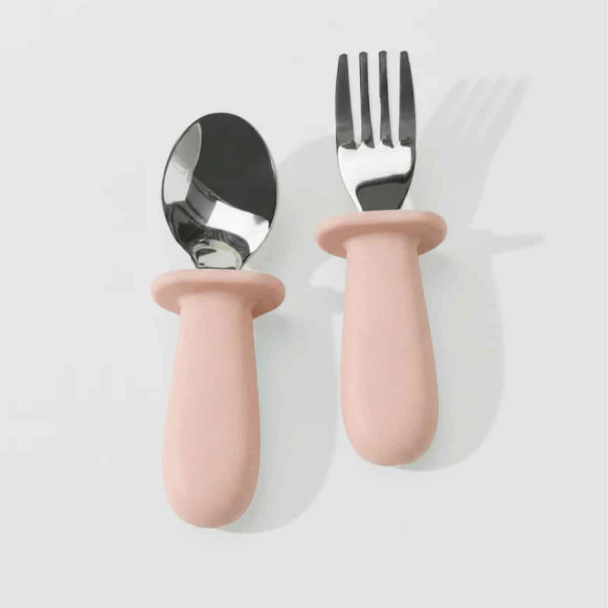 pink cutlery set 