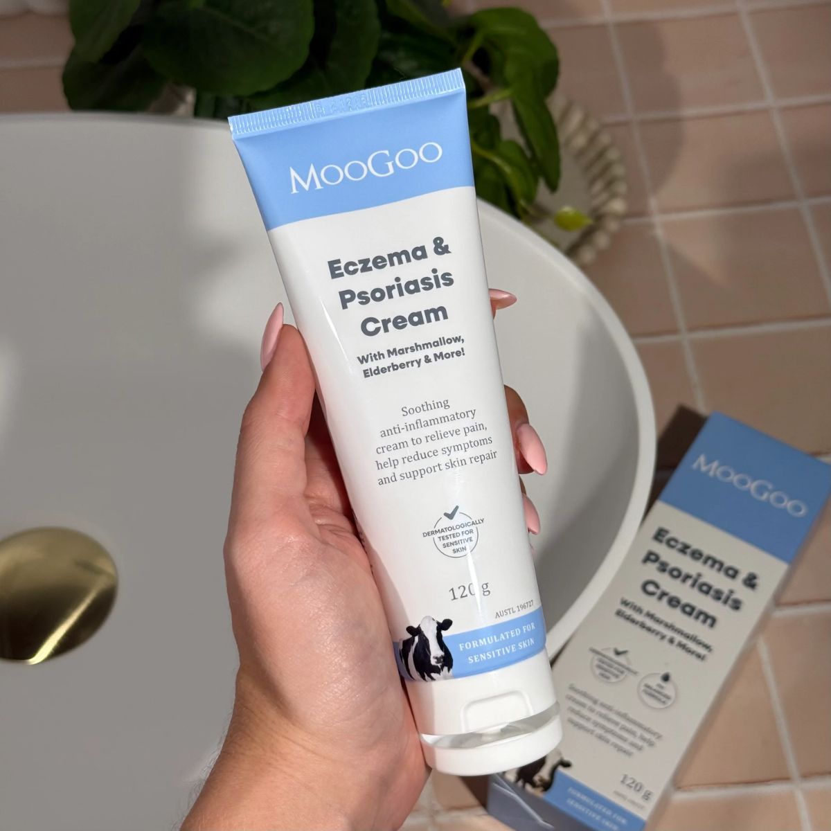 MooGoo - Eczema & Psoriasis Cream with Marshmallow, Elderberry & More