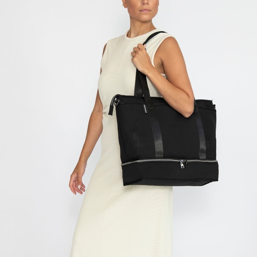 The-Saturday-Bag-Neoprene-Tote