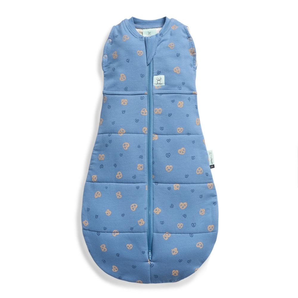 The ergoPouch Cocoon Swaddle in 2.5 Tog, an easier way for parents to swaddle their baby.