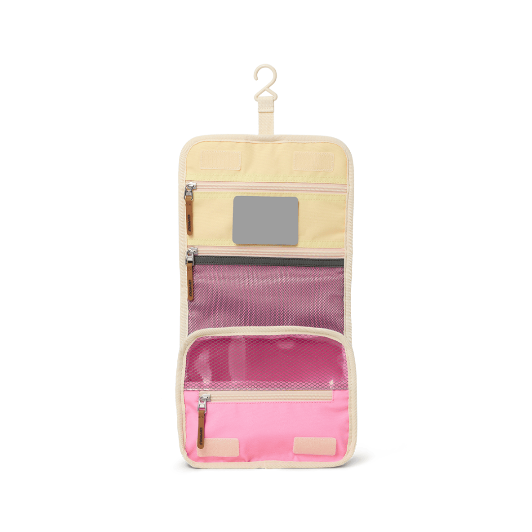Crywolf - Hanging Toiletry Bag