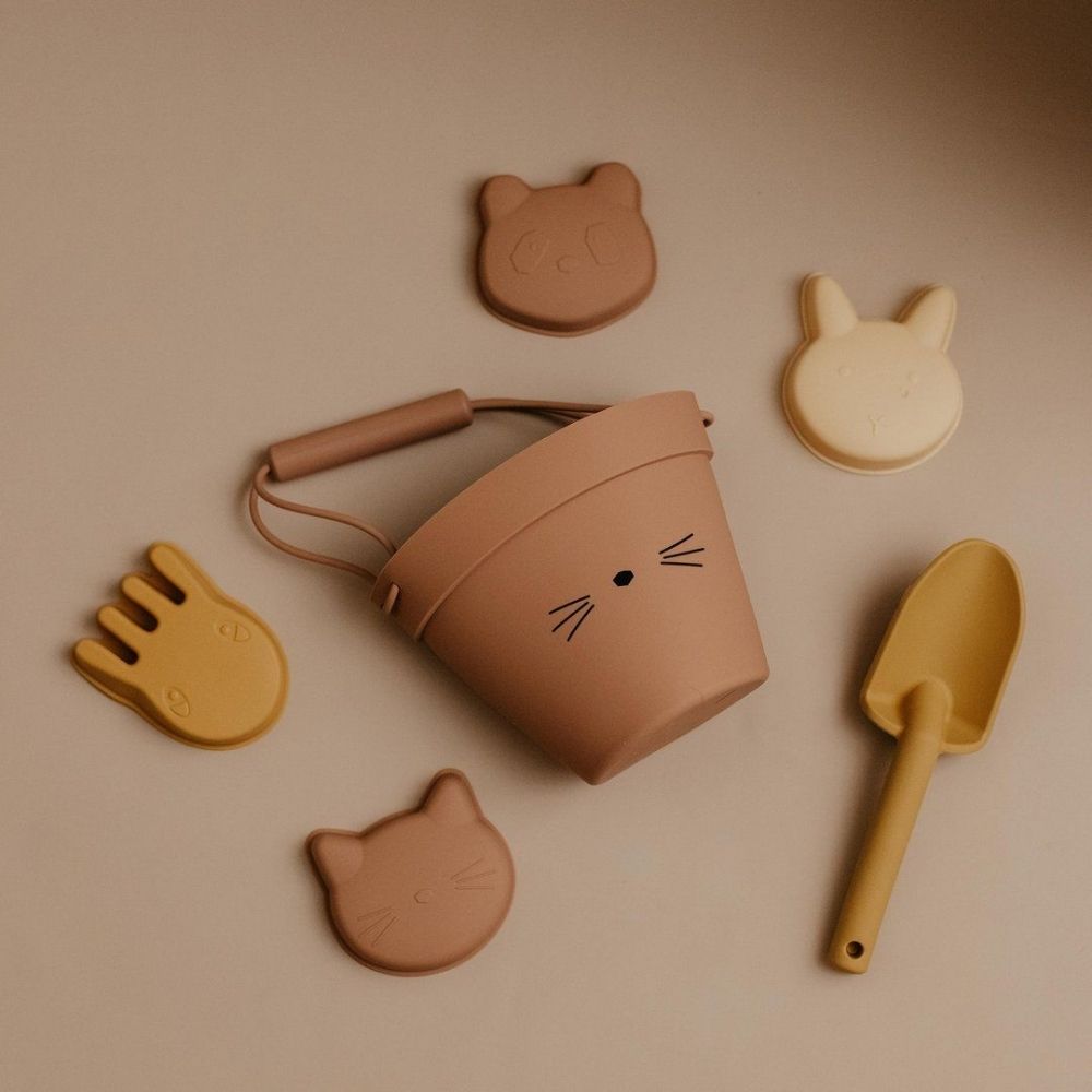 Classical Child - Silicone Beach Bucket &amp; Toys Set