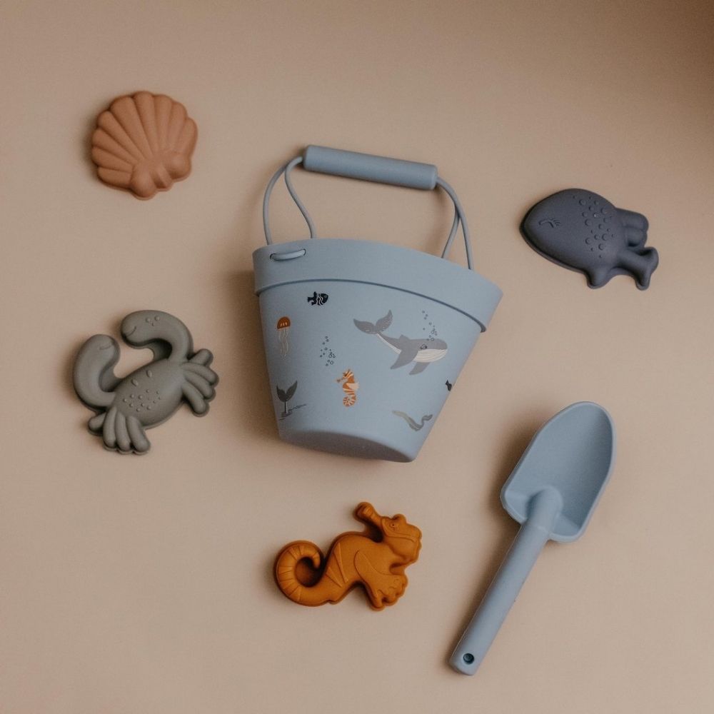 Classical Child - Silicone Beach Bucket &amp; Toys Set