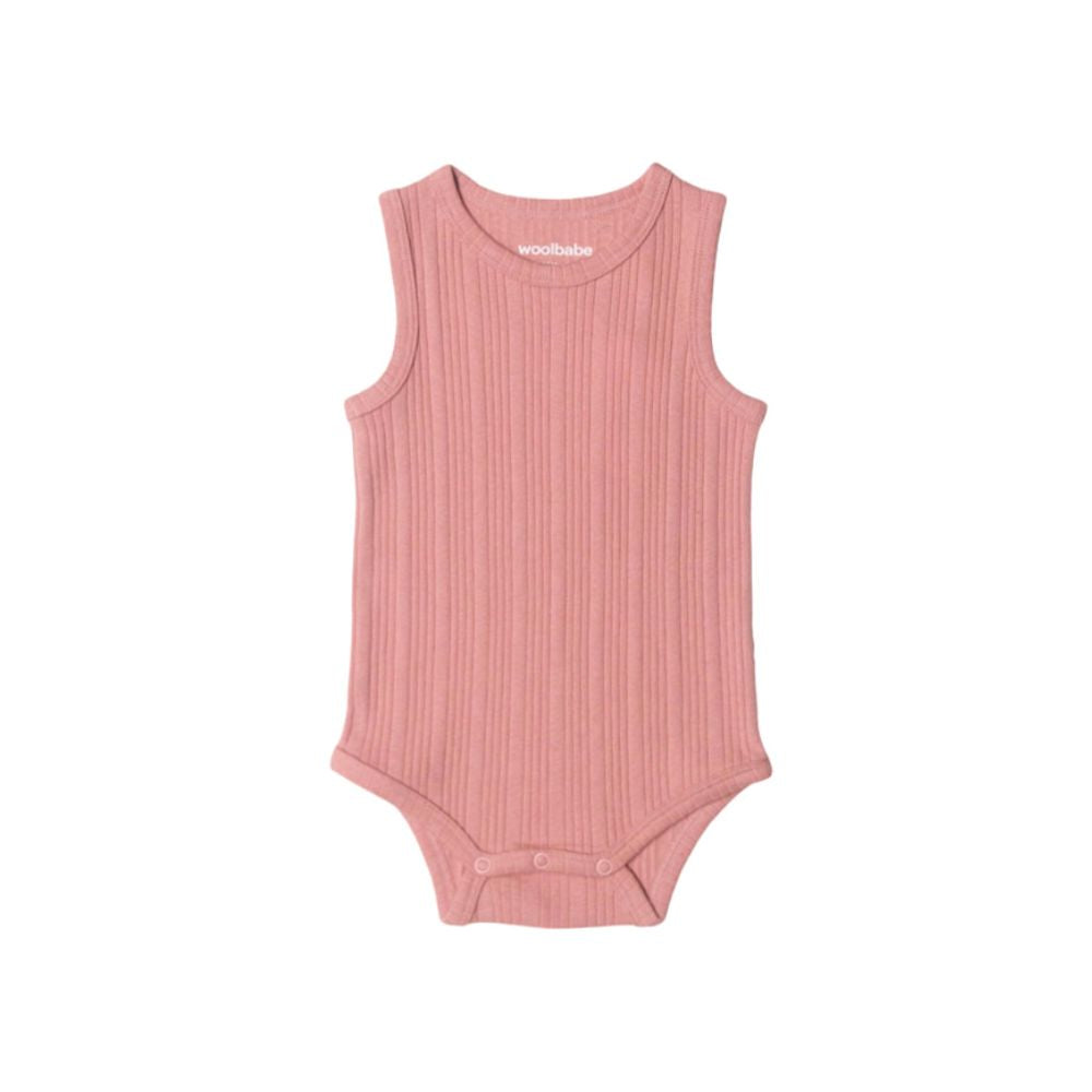 The Woolbabe Dusk Marl SingletSuit is made out of organic cotton ad merino and is perfect for all year round use.