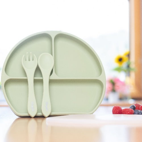 Sleepytot - Silicone Divided Plate &amp; Lid (Plus Free Fork &amp; Spoon)
